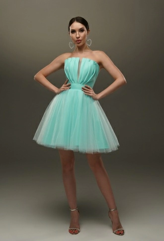 Бирюзовое платье мини с фатиновой юбкой и атласным лифом Бирюзовое платье мини с фатиновой юбкой и атласным лифом