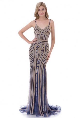 Сине-золотое платье по фигуре из страз на бретельках со шлейфом