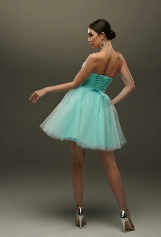 Бирюзовое платье мини с фатиновой юбкой и атласным лифом Бирюзовое платье мини с фатиновой юбкой и атласным лифом