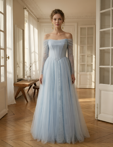 Голубое платье с корсетом и кружевными рукавами