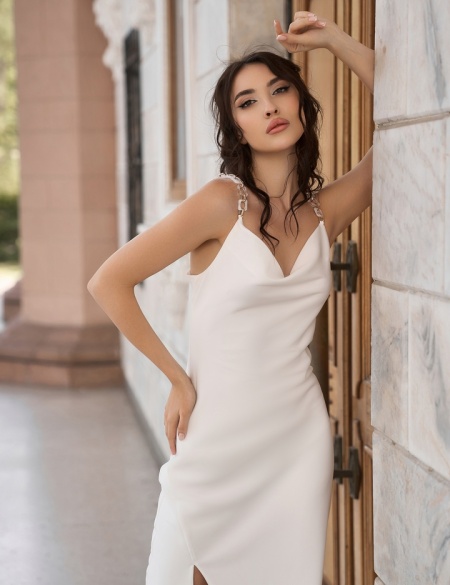 Белое платье комбинация