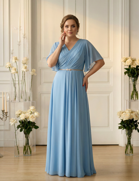 Голубое трикотажное платье с шифоновыми рукавами крыло