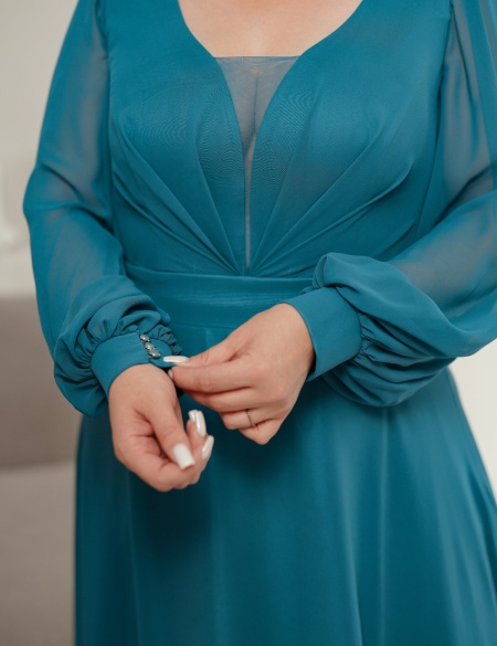 Шифоновое платье с длинными рукавами и декольте - Морская волна