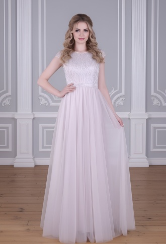 Фатиновое платье со стразами на лифе и поясе - Латте