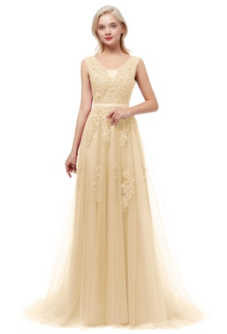 Бежевое фатиновое платье с расшитым верхом и открытой спиной
