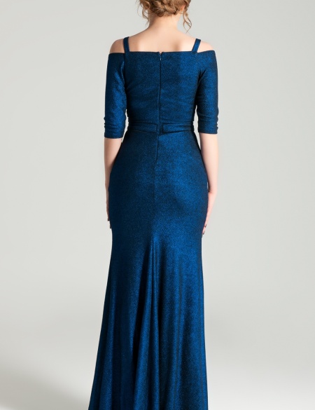 Синее вечернее платье-русалка со спущенными плечами на бретельках и рукавом 3\4