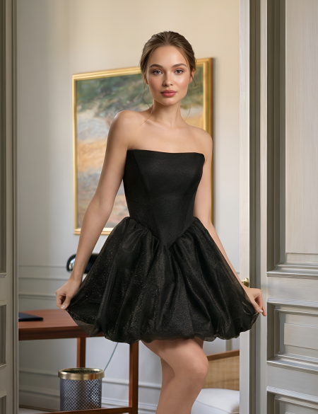 Чёрное блестящее коктейльное платье