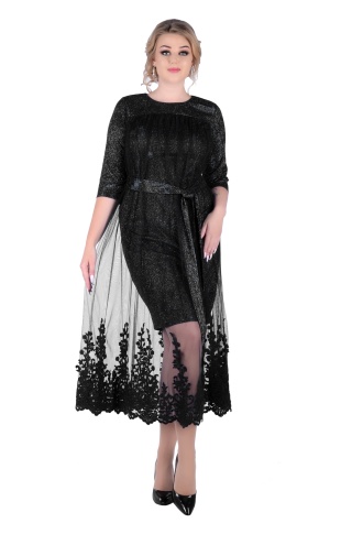 Черное блестящее платье с кружевом на юбке и рукавом 3\4