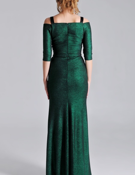 Изумрудное вечернее платье-русалка со спущенными плечами на бретельках и рукавом 3\4