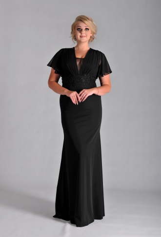 Чёрное шифоновое платье с кружевной отделкой на поясе