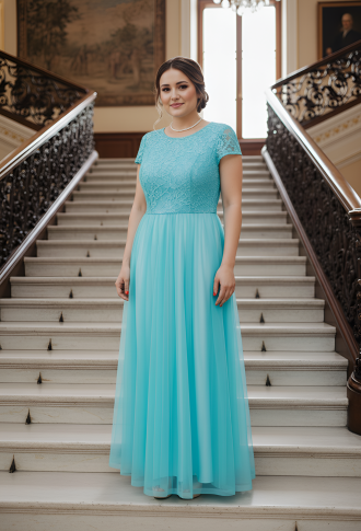 Бирюзовое фатиновое платье с гипюровым верхом верхом и атласным поясом