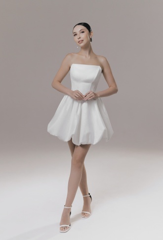 Белое блестящее платье бэби долл