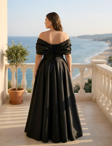 Чёрное вечернее платье из блестящей органзы