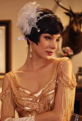 Белое перо на голову