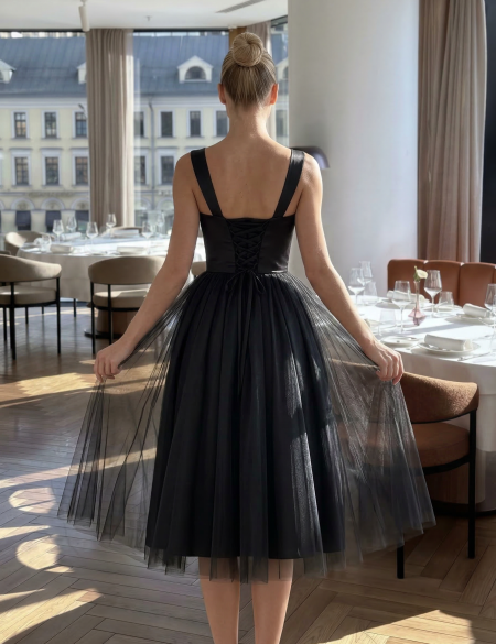 Черное платье миди юбка фатин, верх глиттер с бантиками на плечах