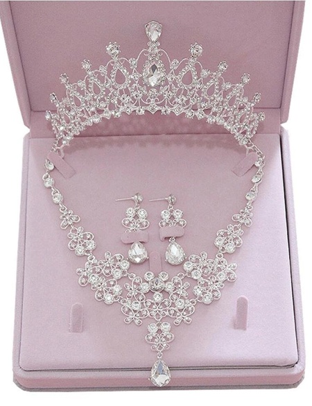 Набор тиара, колье и серьги 300416