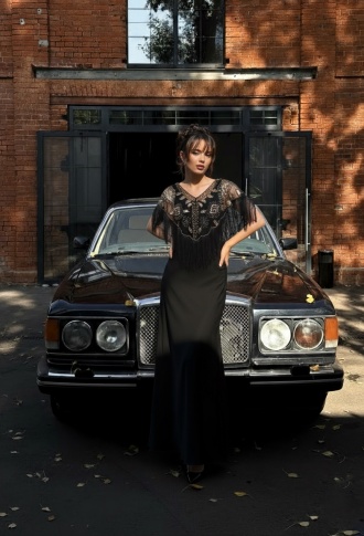 Накидка в стиле гетсби чёрно-золотая