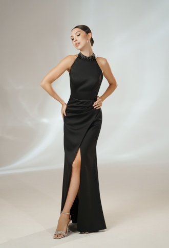 Чёрное платье американка с бусинами на спине