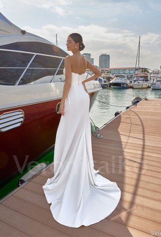 Свадебное платье с разрезом Айлин