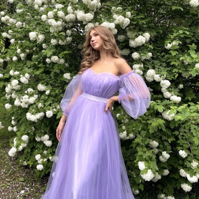 Лавандовое фатиновое платье с пышными рукавами