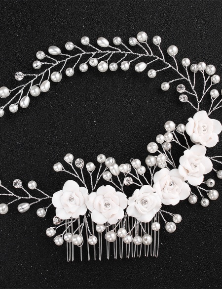 Серебряный гребень с веточкой