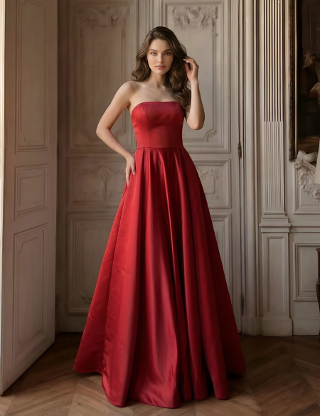 Бордовое платье в пол с лифом-бандо и пышной юбкой А-силуэта