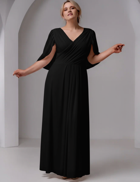 Чёрное платье с шифоновыми рукавами крыло